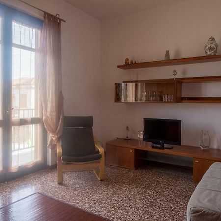 Bareggio B&B Le Camelie المظهر الخارجي الصورة